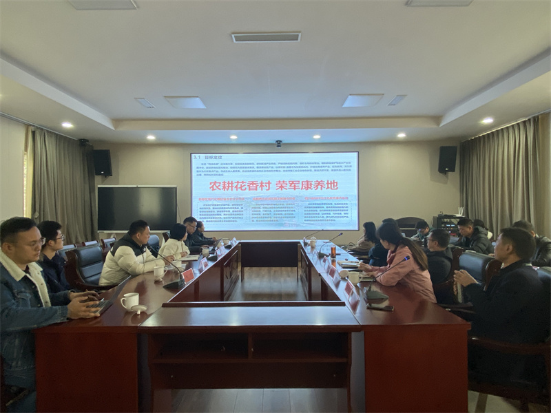 1677048568534018352.jpg ec1be9b1d75bc5d956e432a4833e4ed.jpg